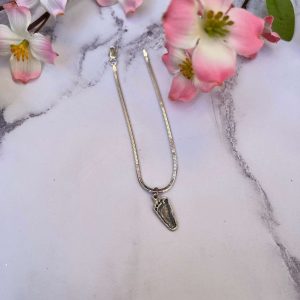 Snake chain bracelet with shaped hand or footprint charm